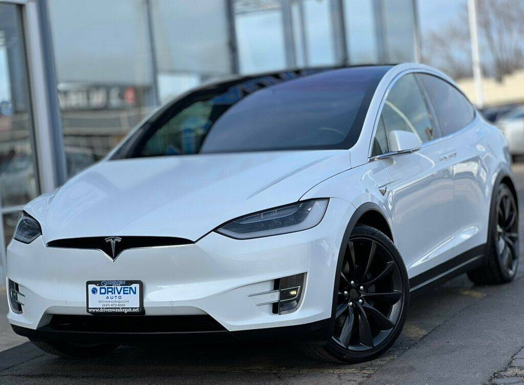 2018 Tesla Model X 75D — SUV — 80,705 mi — Waukegan, IL