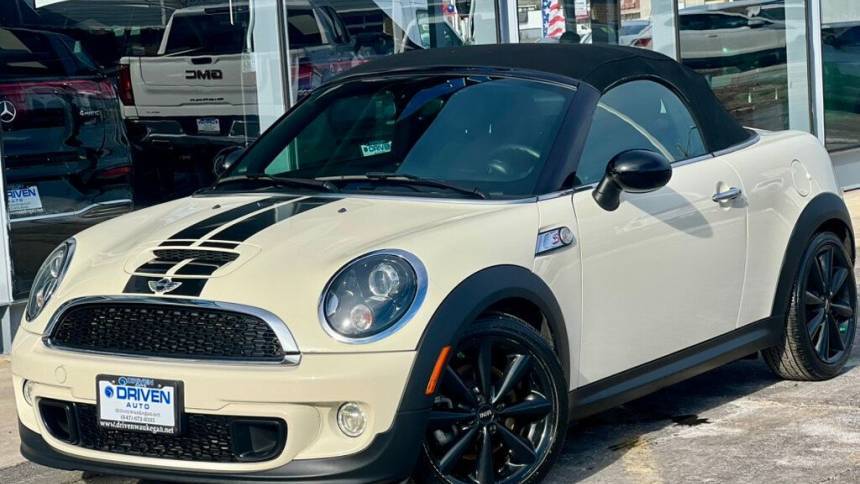 2015 MINI Cooper Roadster Cooper S — Convertible — 64,469 mi — Waukegan, IL
