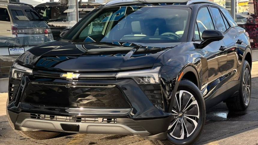 2024 Chevrolet Blazer EV eAWD 2LT — SUV — 41 mi — Waukegan, IL