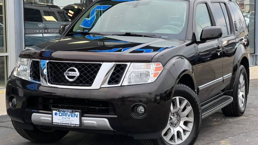 2011 Nissan Pathfinder LE — SUV — 85,647 mi — Waukegan, IL