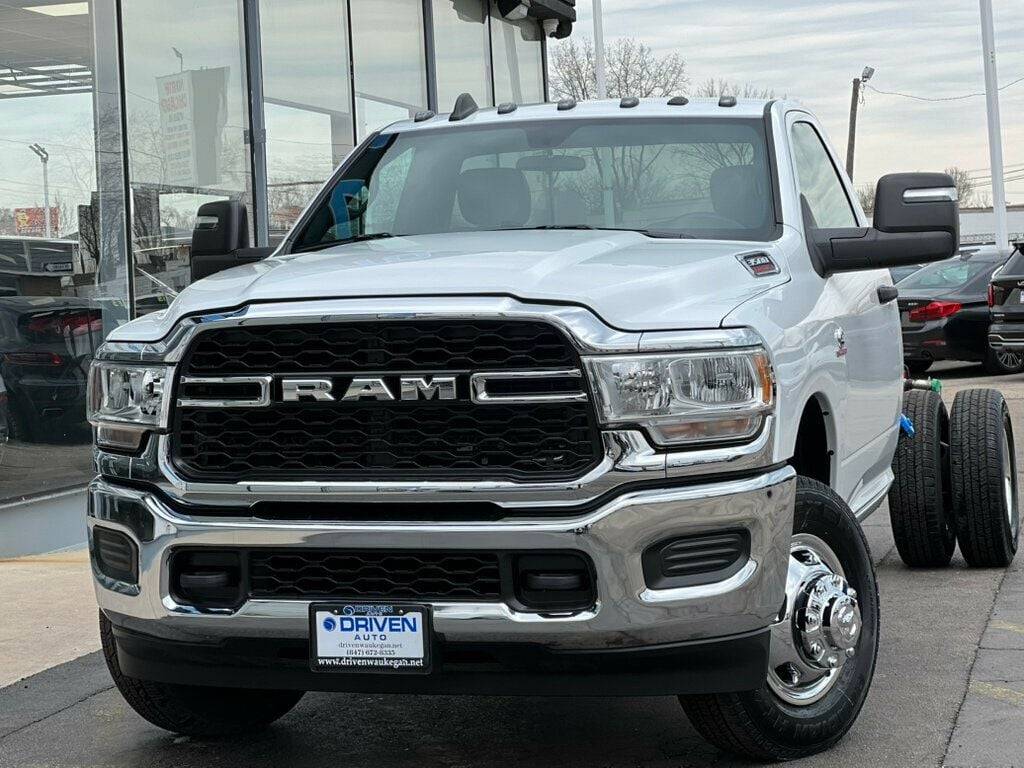 2024 Ram 3500 Chassis Cab Tradesman — Chassis Cab Truck — 176 mi — Waukegan, IL