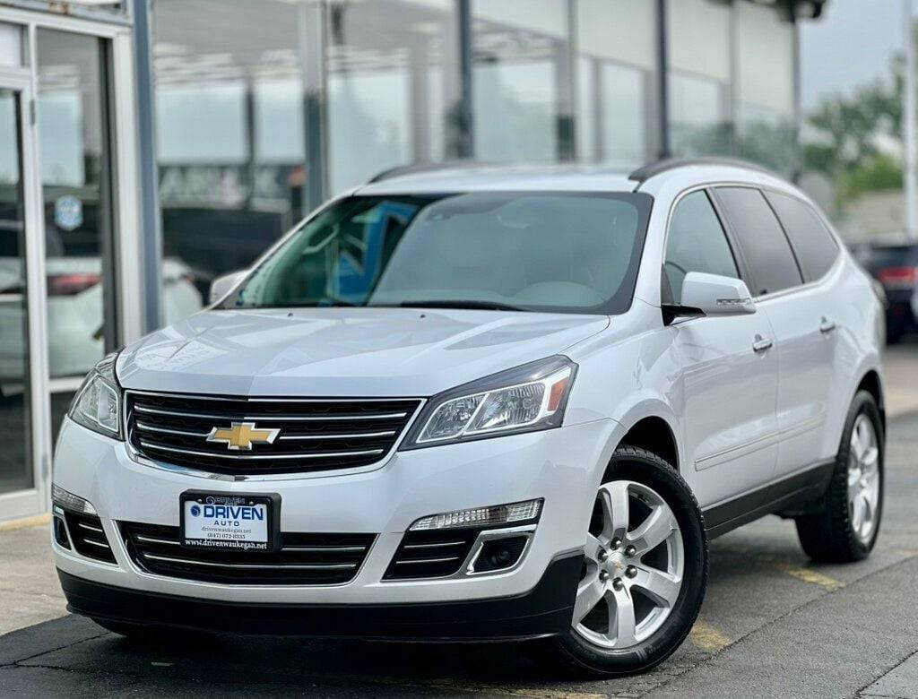 2017 Chevrolet Traverse Premier — SUV — 115,336 mi — Waukegan, IL