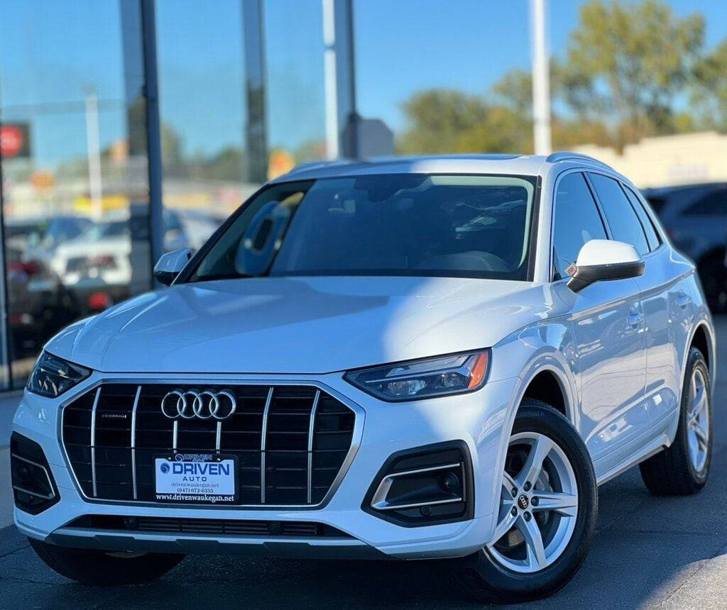 2023 Audi Q5 Premium — SUV — 7,559 mi — Waukegan, IL