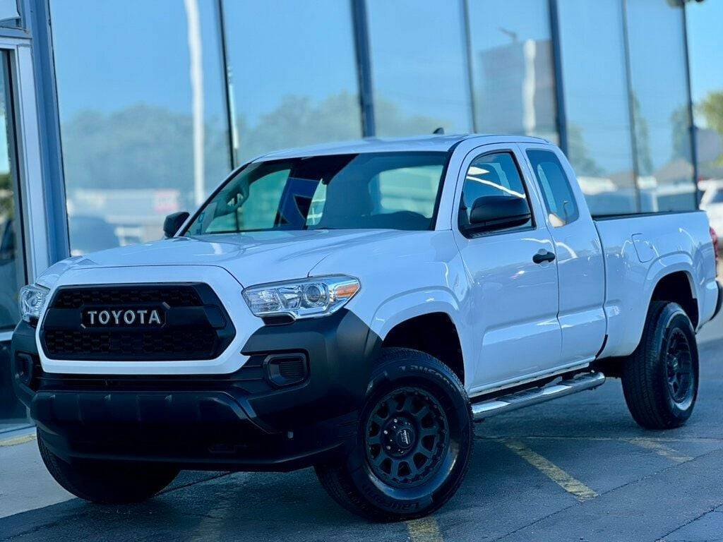 2016 Toyota Tacoma SR — Pickup Truck — 134,868 mi — Waukegan, IL