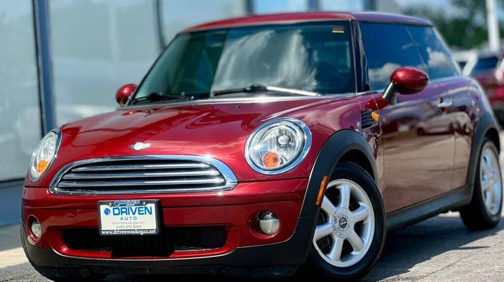 2007 MINI Cooper Cooper — Hatchback — 67,174 mi — Waukegan, IL