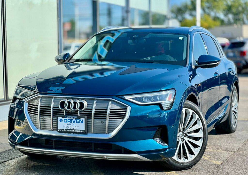 2019 Audi e-tron Prestige — SUV — 20,268 mi — Waukegan, IL