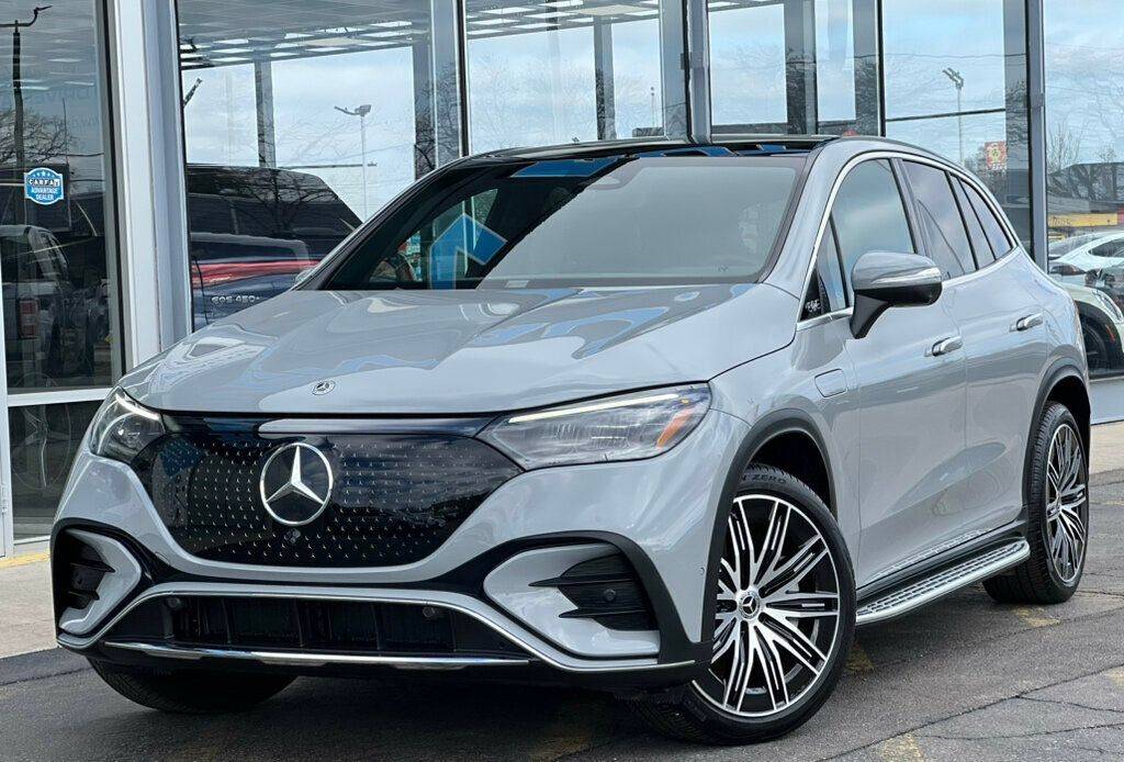 2023 Mercedes-Benz EQE SUV EQE 500 — SUV — 10,569 mi — Waukegan, IL