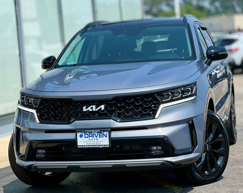 2023 Kia Sorento SX — SUV — 6,858 mi — Waukegan, IL