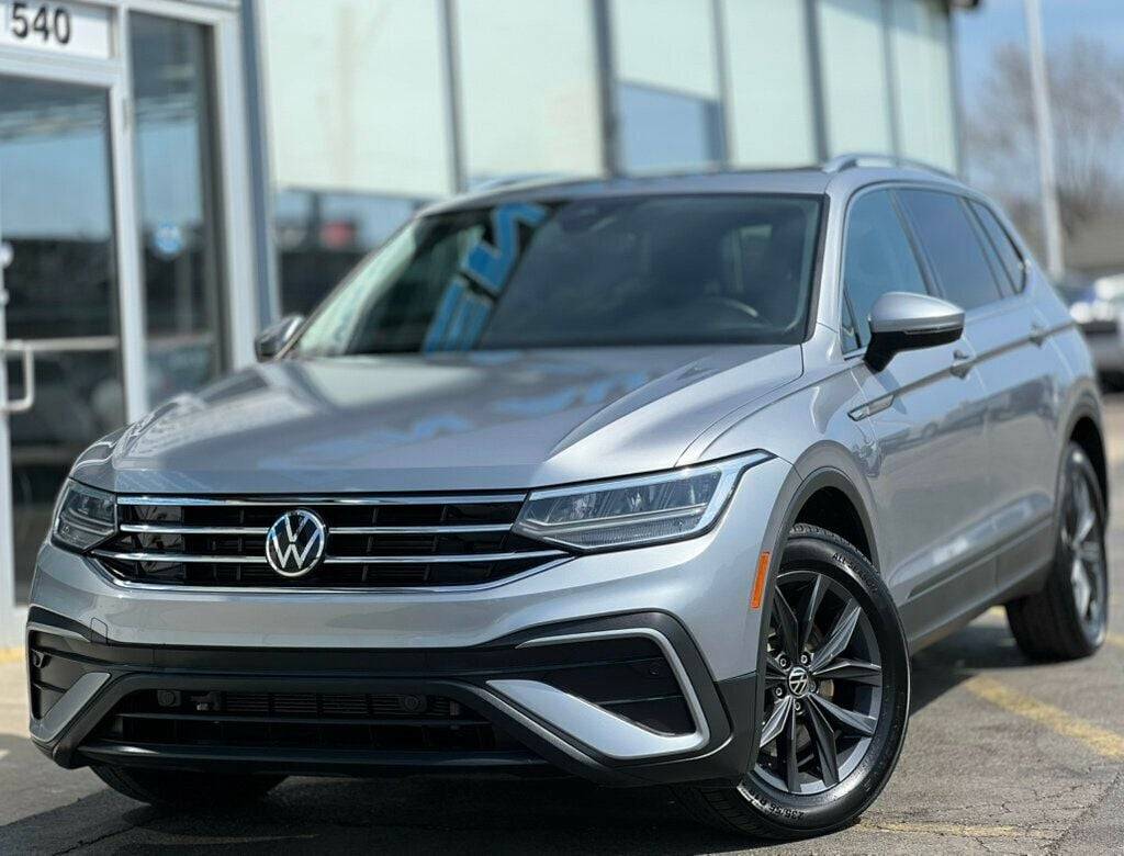 2022 Volkswagen Tiguan SE — SUV — 56,830 mi — Waukegan, IL