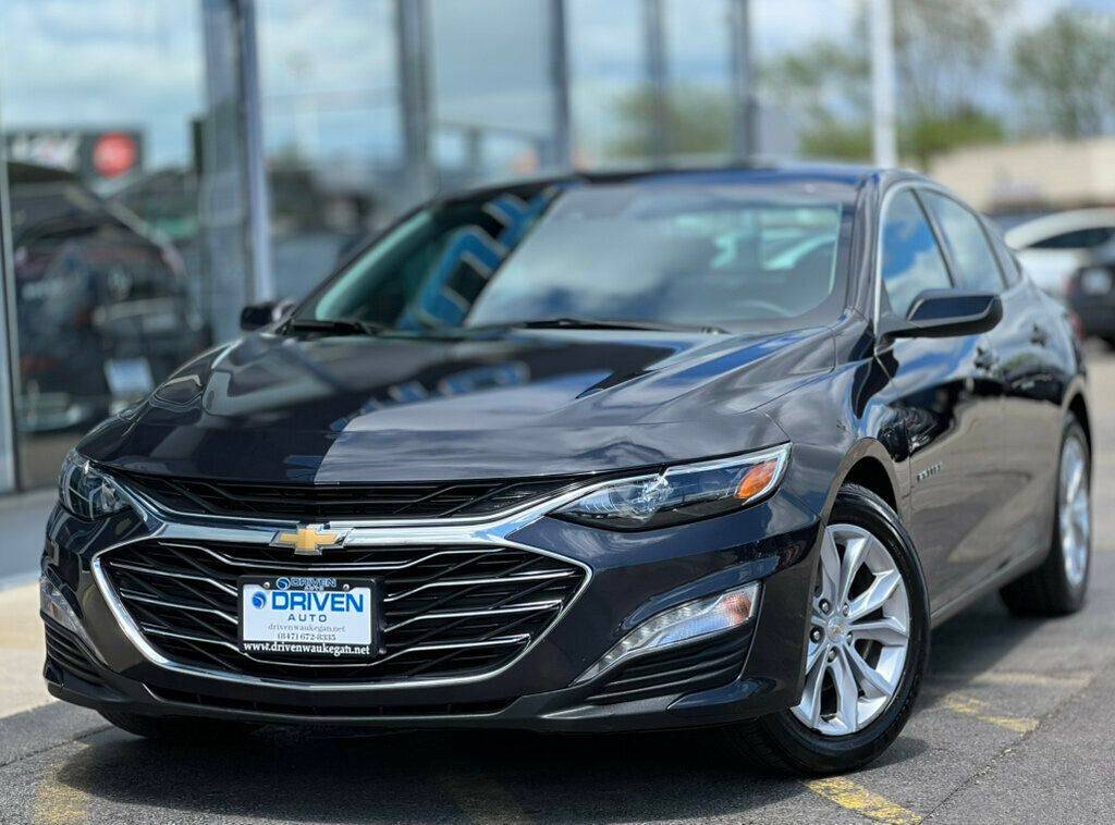 2023 Chevrolet Malibu LT — Sedan — 52,944 mi — Waukegan, IL