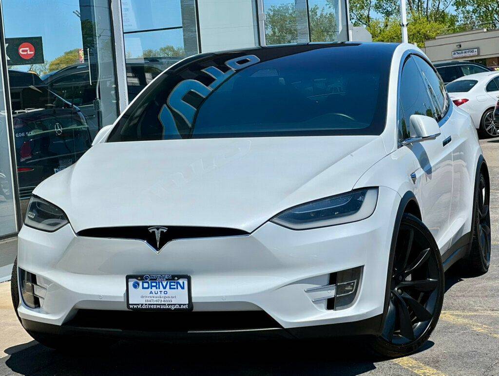 2017 Tesla Model X 75D — SUV — 66,075 mi — Waukegan, IL