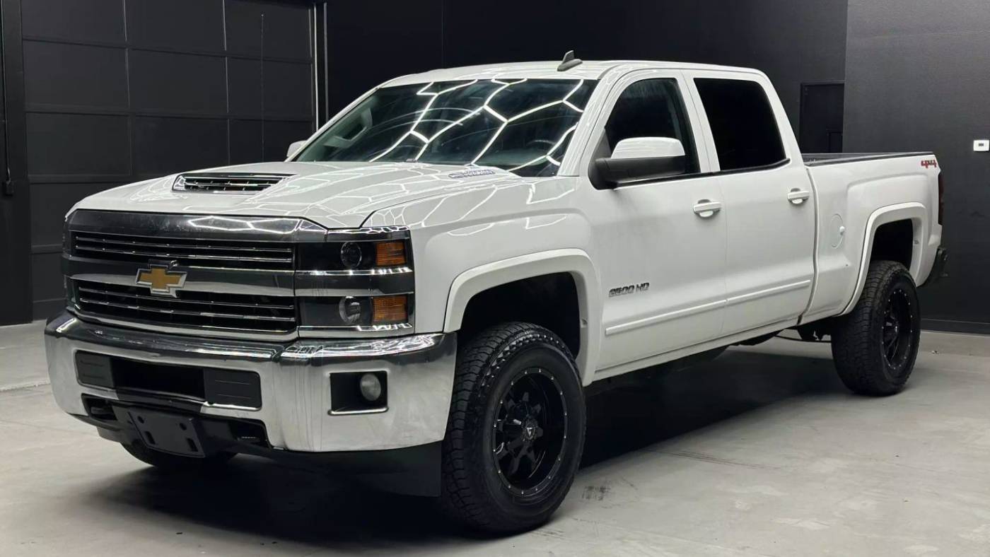 2017 Chevrolet Silverado 2500HD LT — Pickup Truck — 85,549 mi — Troutdale, OR