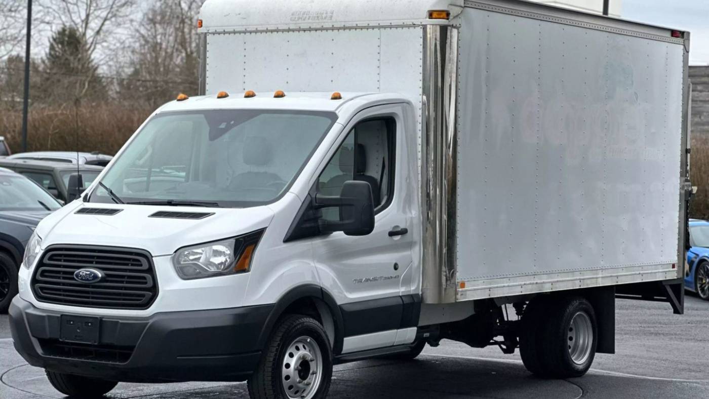 2018 Ford Transit Chassis T-350 — Chassis Cab Truck — 34,159 mi — Troutdale, OR