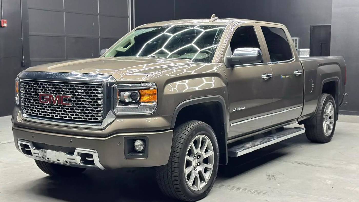 2015 GMC Sierra 1500 Denali — Pickup Truck — 134,755 mi — Troutdale, OR
