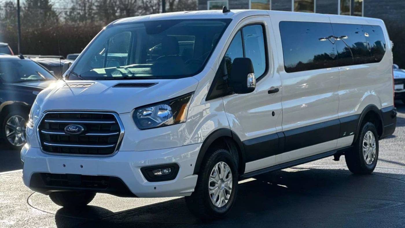 2024 Ford Transit Passenger Wagon T-350 XLT — Passenger Van — 14,177 mi — Troutdale, OR