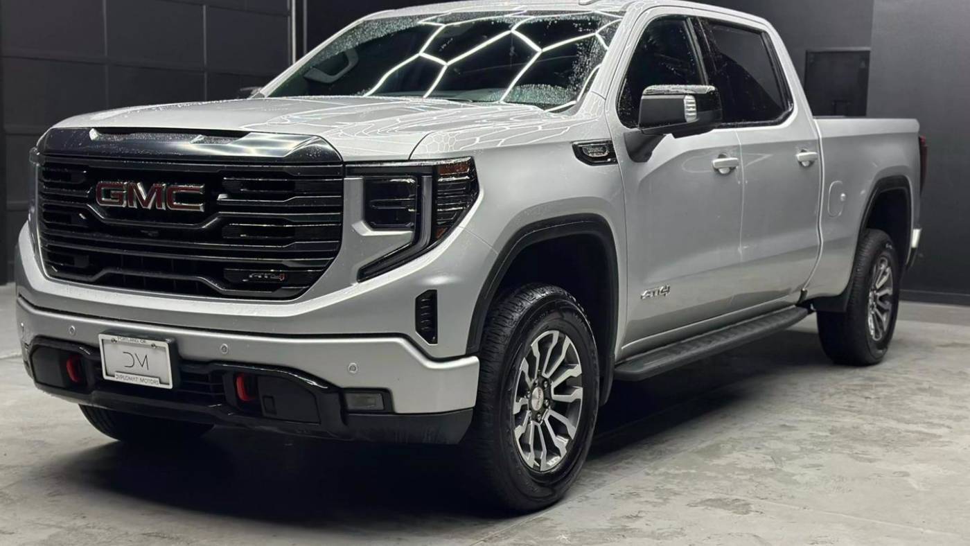 2022 GMC Sierra 1500 AT4 — Pickup Truck — 12,621 mi — Troutdale, OR