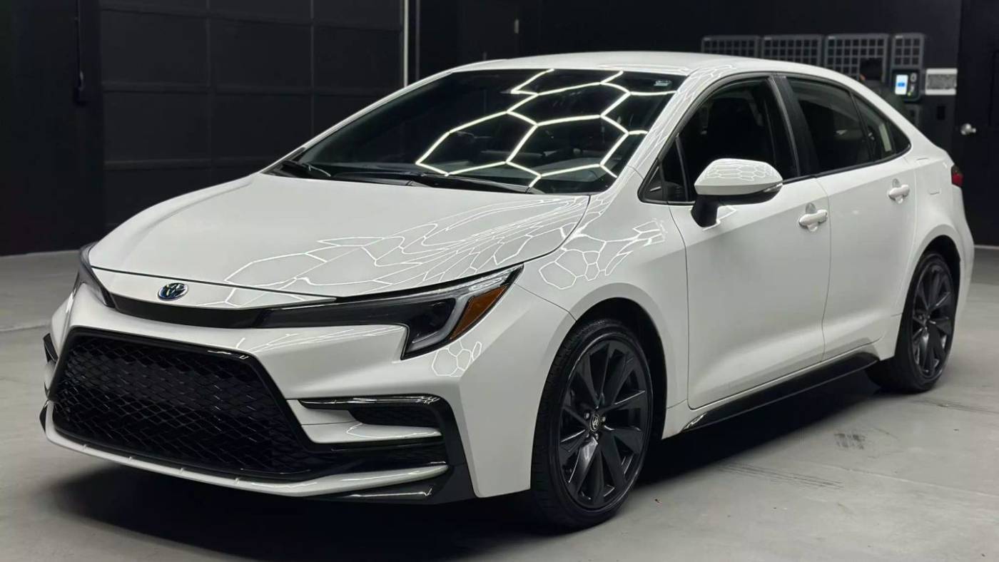 2023 Toyota Corolla Hybrid SE — Sedan — 24,060 mi — Troutdale, OR
