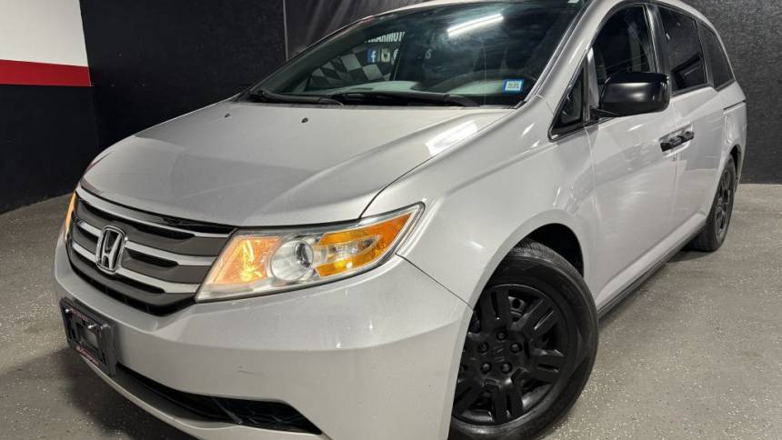 2013 Honda Odyssey LX — Minivan — 106,635 mi — Bay Shore, NY