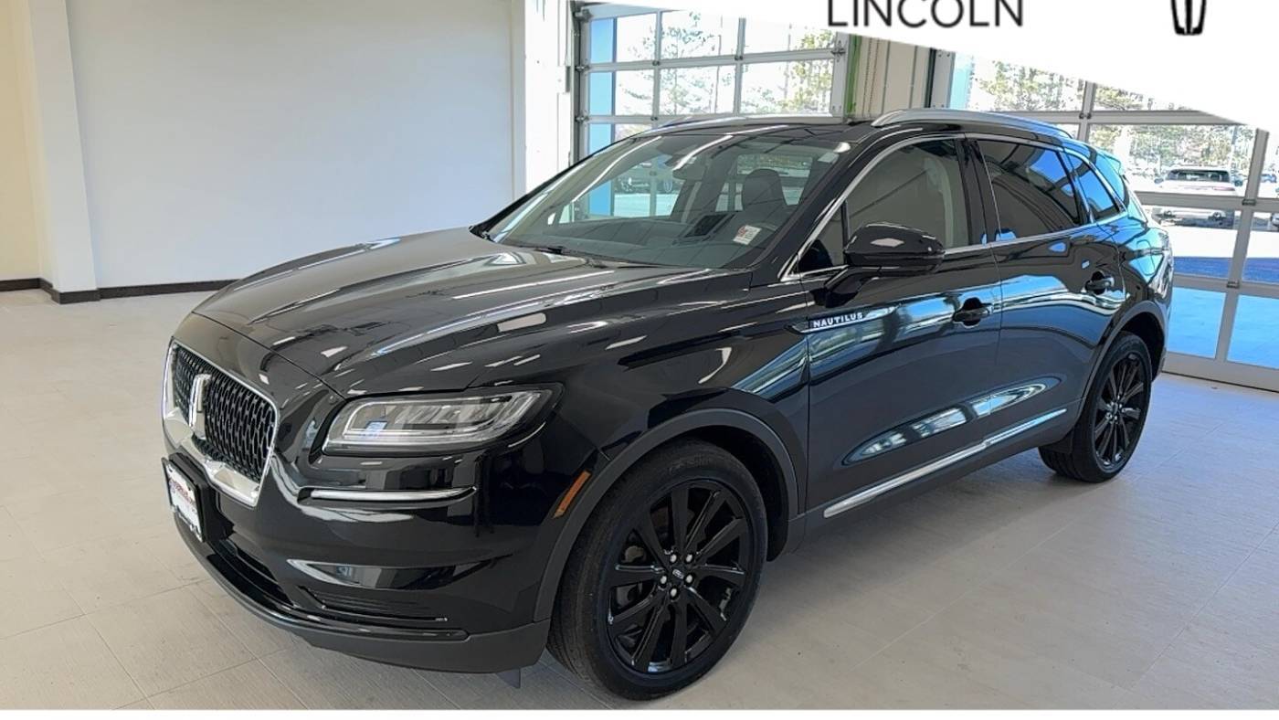 2021 Lincoln Nautilus Reserve — SUV — 26,281 mi — Lowell, MA