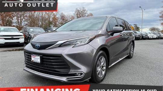2022 Toyota Sienna XLE — Minivan — 50,234 mi — Spotsylvania, VA