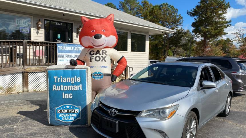 2016 Toyota Camry SE — Sedan — 141,674 mi — Durham, NC