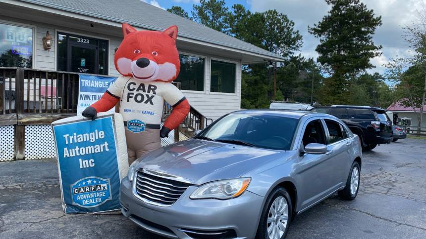2013 Chrysler 200 Touring — Sedan — 154,378 mi — Durham, NC
