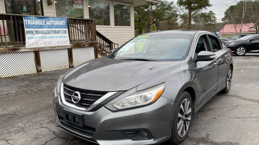 2016 Nissan Altima 2.5 SV — Sedan — 153,200 mi — Durham, NC