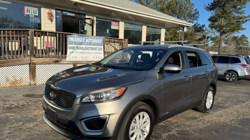 2017 Kia Sorento LX V6 — SUV — 136,368 mi — Durham, NC