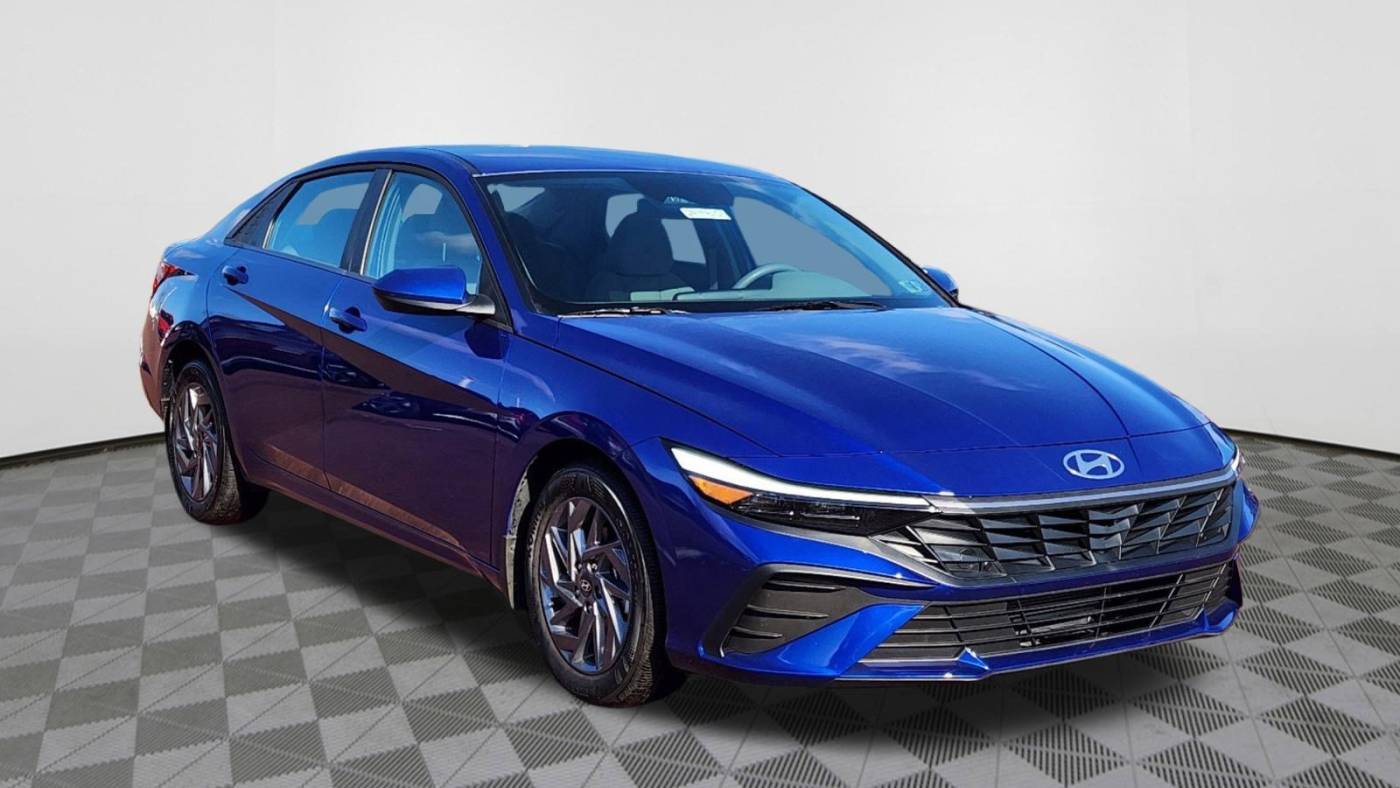 2024 Hyundai Elantra SEL — Sedan — 3,179 mi — Limerick, PA