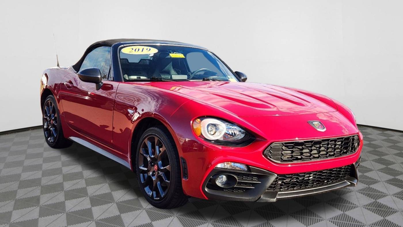 2019 FIAT 124 Spider Abarth — Convertible — 14,385 mi — Limerick, PA