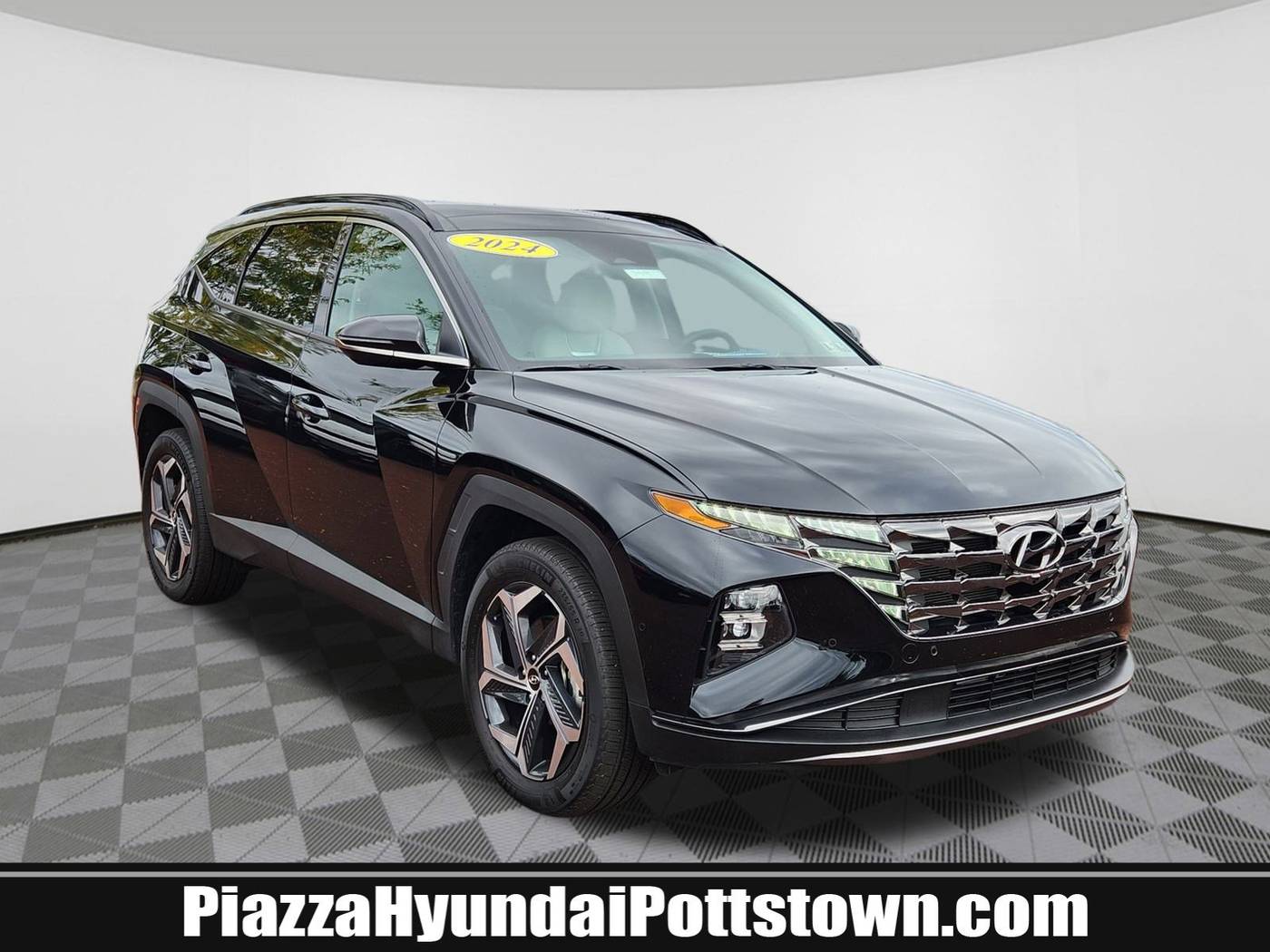 2024 Hyundai Tucson Hybrid Limited — SUV — 6,194 mi — Limerick, PA