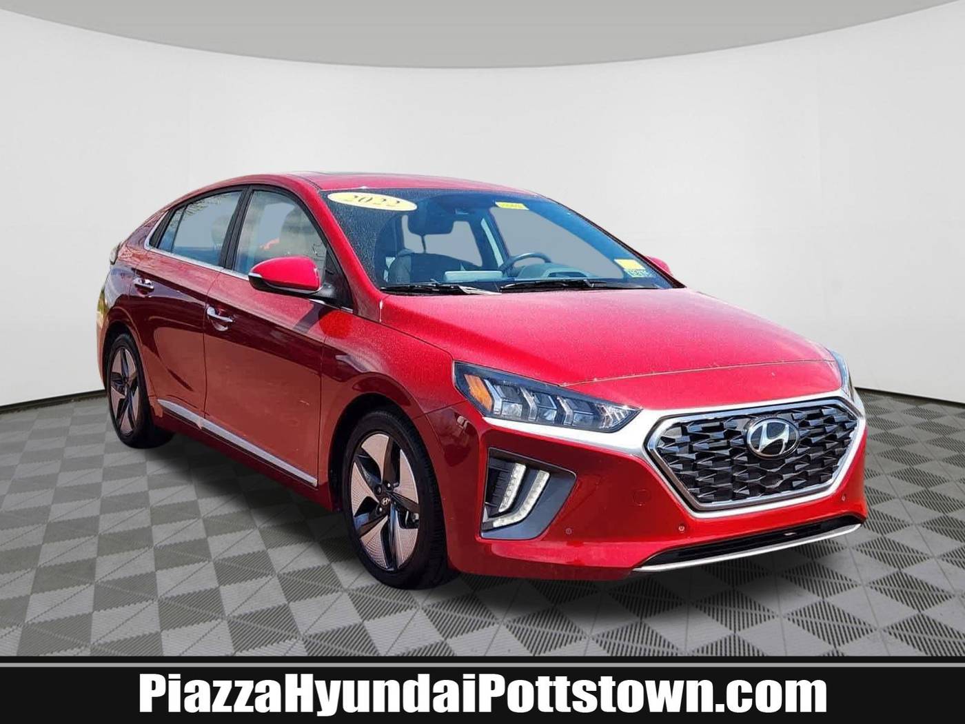 2022 Hyundai Ioniq Hybrid Limited — Hatchback — 19,114 mi — Limerick, PA