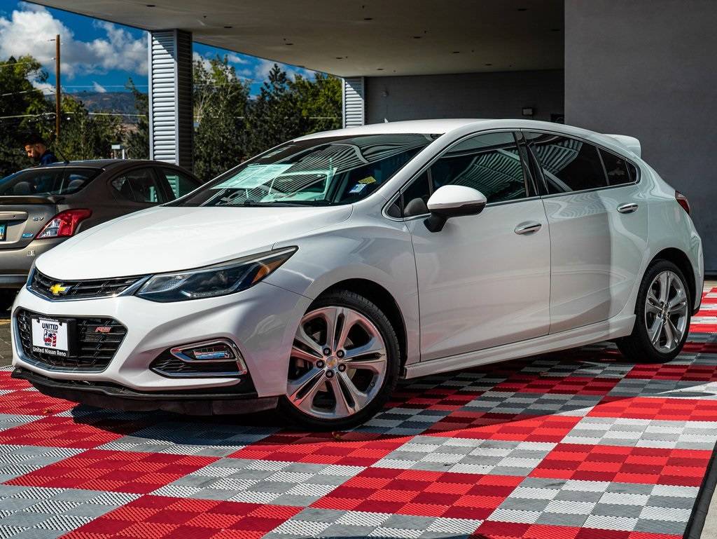 2017 Chevrolet Cruze Premier — Hatchback — 124,571 mi — Reno, NV