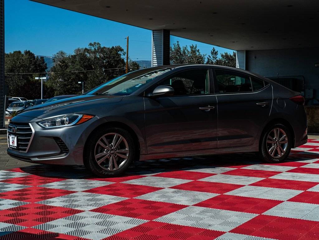 2018 Hyundai Elantra SEL — Sedan — 64,321 mi — Reno, NV