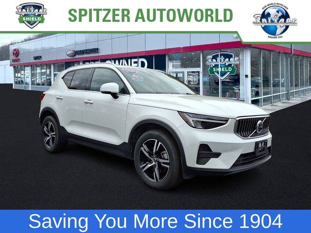 2025 Volvo XC40 Core — SUV — 25,364 mi — Monroeville, PA