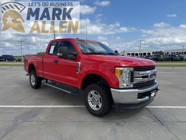 2017 Ford Super Duty F-250 XLT — Pickup Truck — 80,139 mi — Glenpool, OK