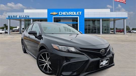 2023 Toyota Camry SE — Sedan — 65,023 mi — Glenpool, OK