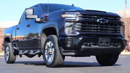 2024 Chevrolet Silverado 2500HD Custom — Pickup Truck — 24,672 mi — Norman, OK