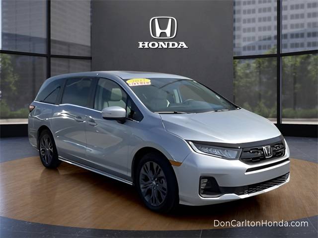 2025 Honda Odyssey Touring — Minivan — 7,466 mi — Tulsa, OK