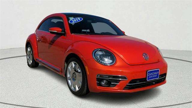 2019 Volkswagen Beetle SE — Coupe — 81,120 mi — Richardson, TX