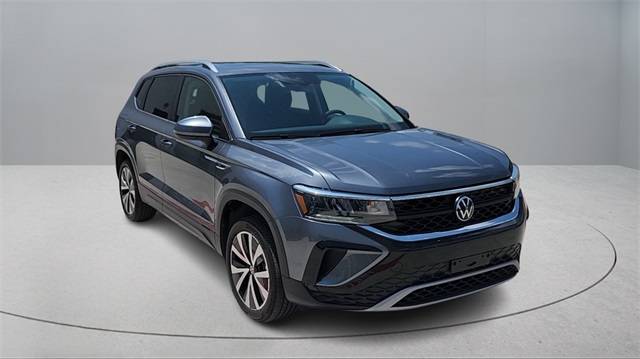 2024 Volkswagen Taos SE — SUV — 16,086 mi — Richardson, TX