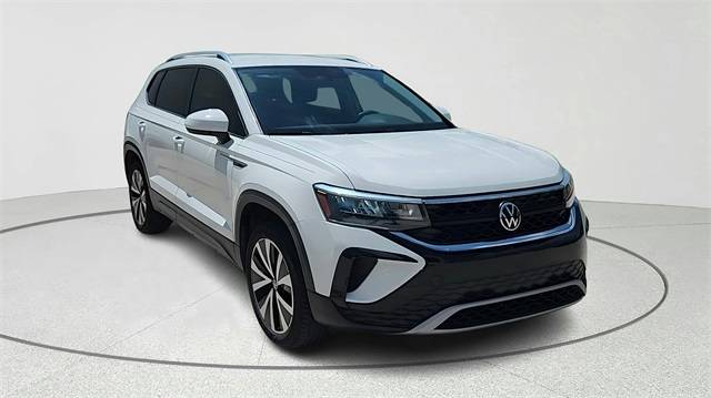 2022 Volkswagen Taos SE — SUV — 32,907 mi — Richardson, TX