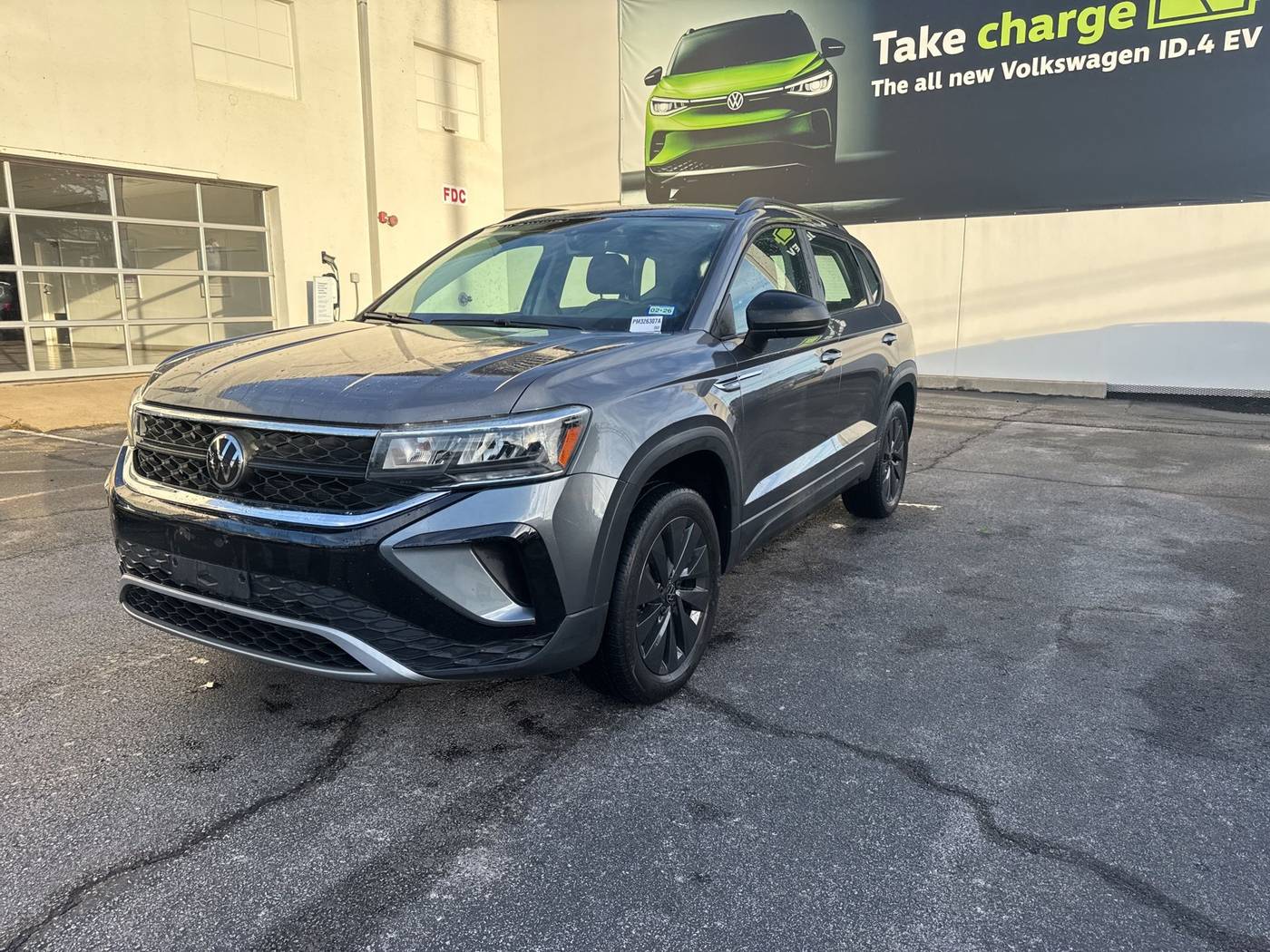 2023 Volkswagen Taos S — SUV — 18,523 mi — Fort Worth, TX