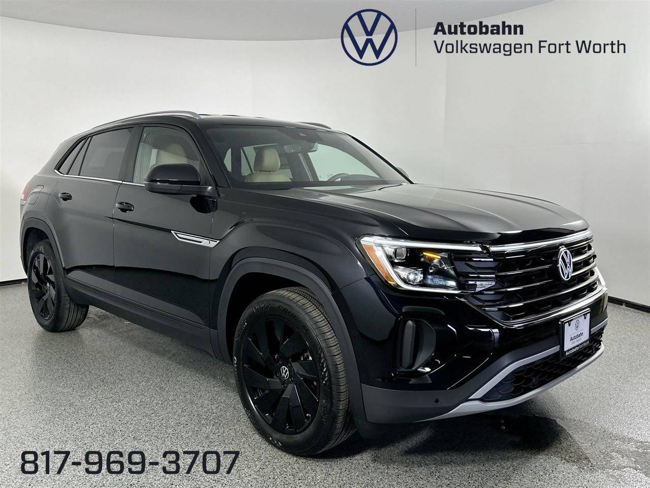 2024 Volkswagen Atlas Cross Sport SE with Technology — SUV — 9,306 mi — Fort Worth, TX