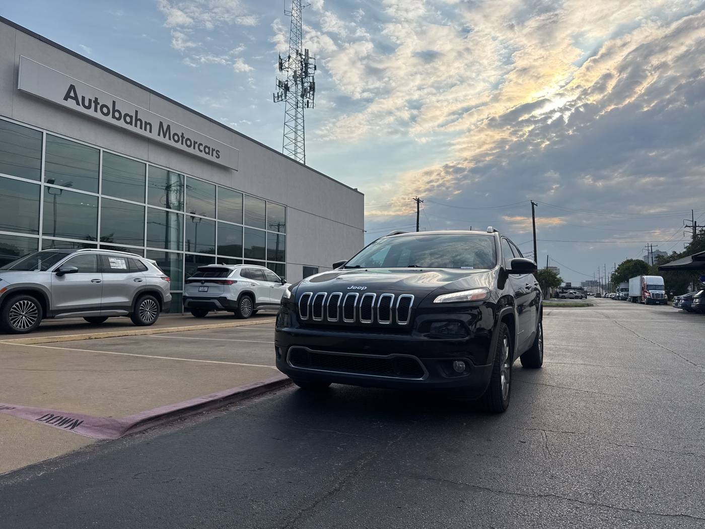 2016 Jeep Cherokee Limited — SUV — 186,860 mi — Fort Worth, TX