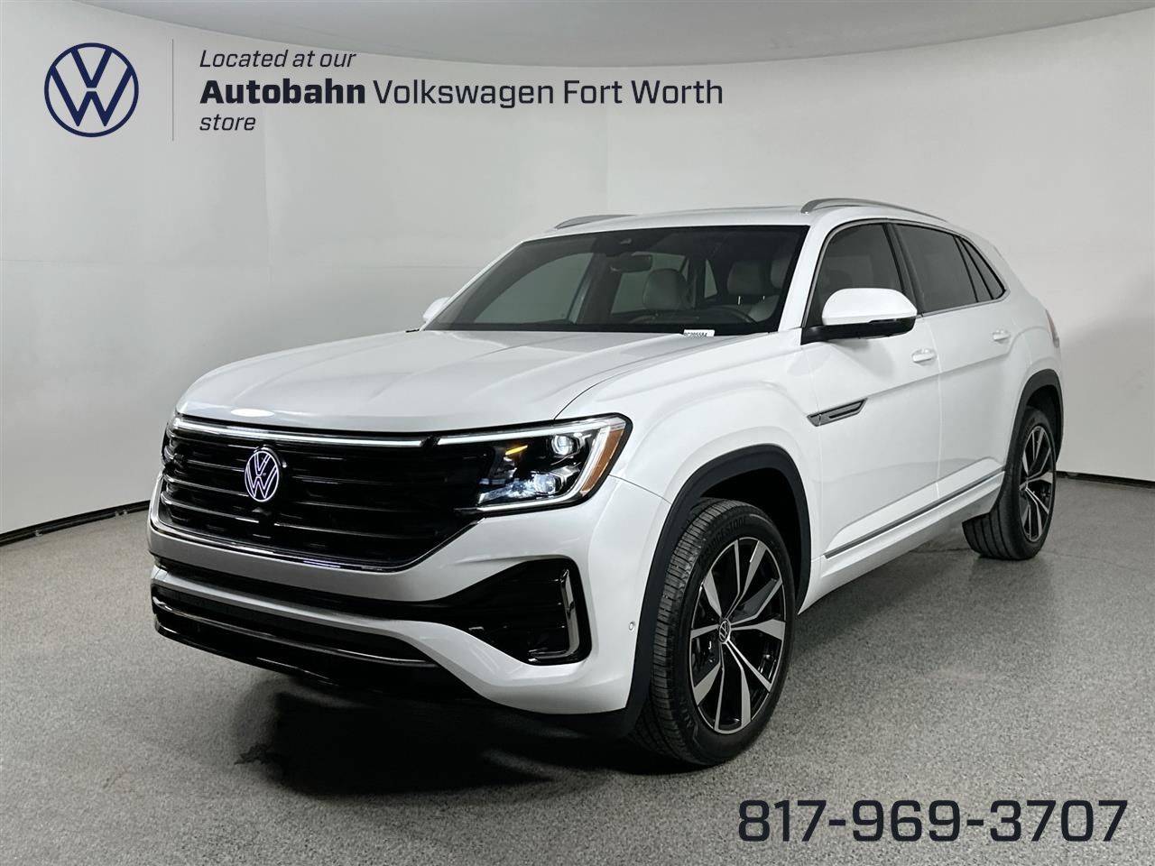 2024 Volkswagen Atlas Cross Sport SEL Premium R-Line — SUV — 17,930 mi — Fort Worth, TX