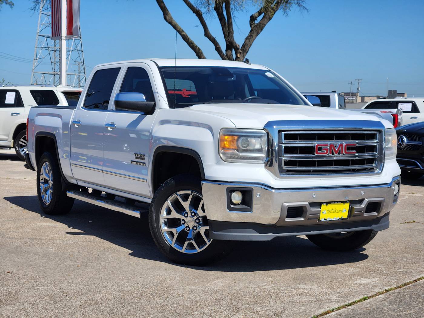 2014 GMC Sierra 1500 SLT — Pickup Truck — 154,738 mi — League City, TX