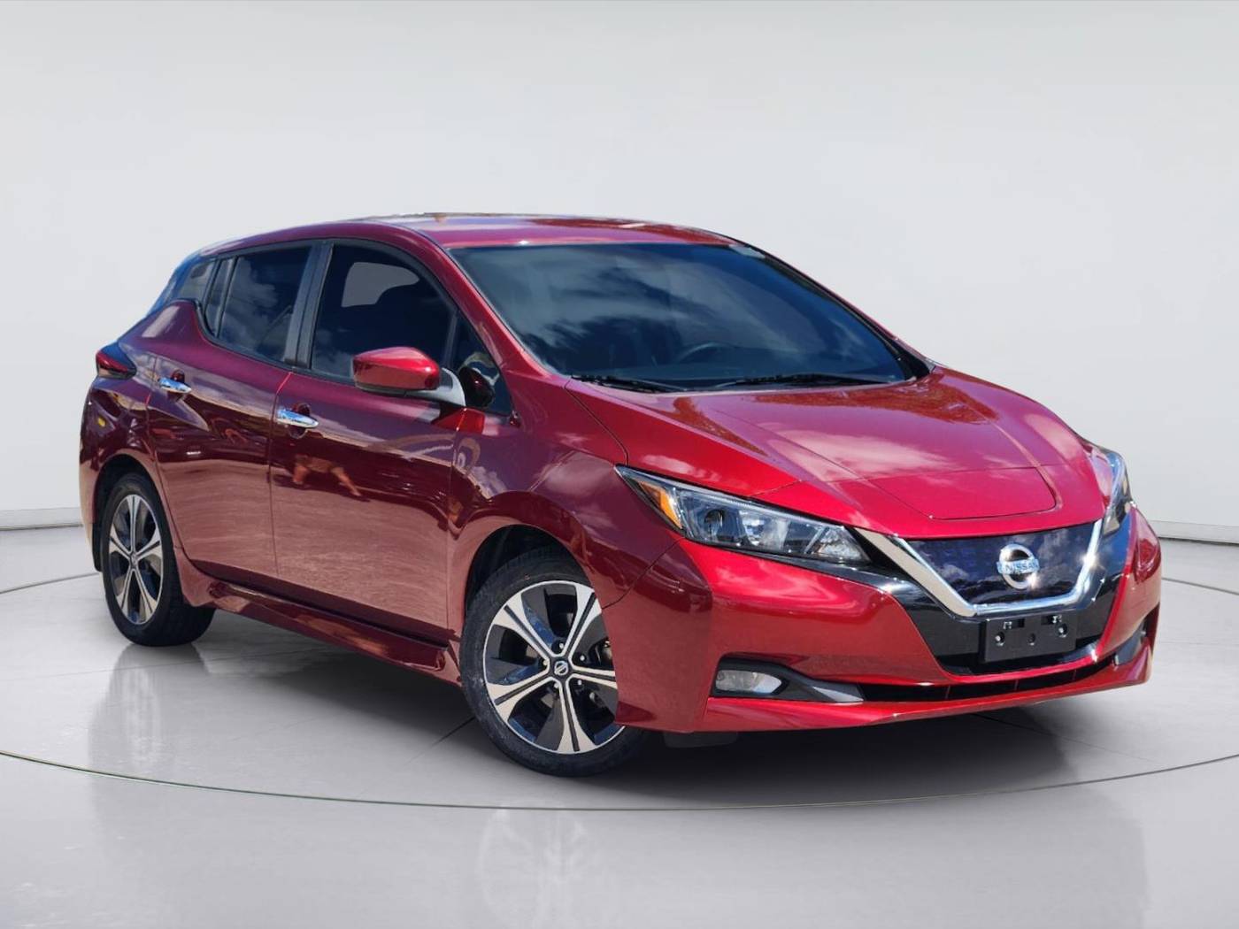 2022 Nissan LEAF SV
