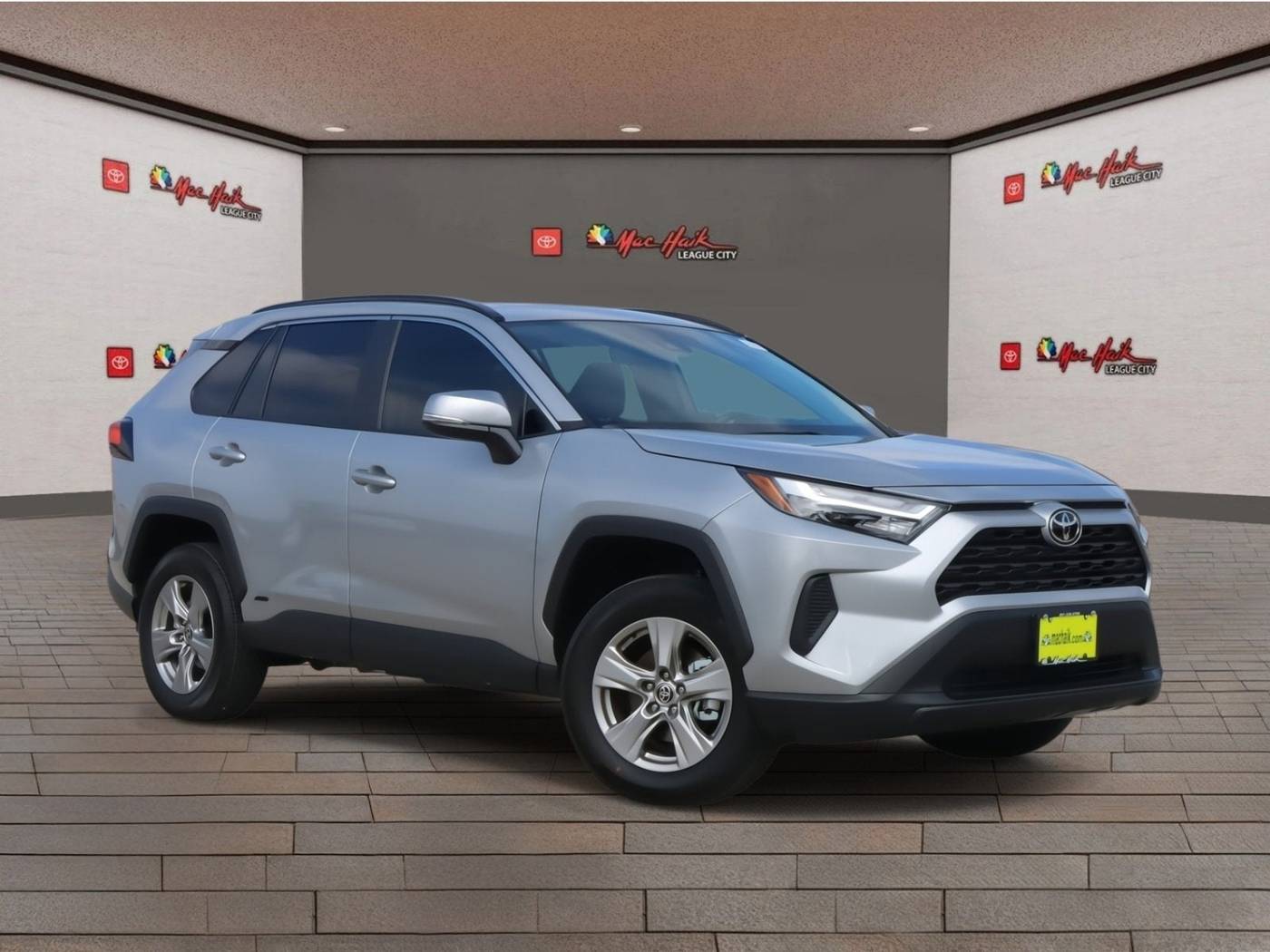 2025 Toyota RAV4 Hybrid XLE — SUV — 125 mi — League City, TX