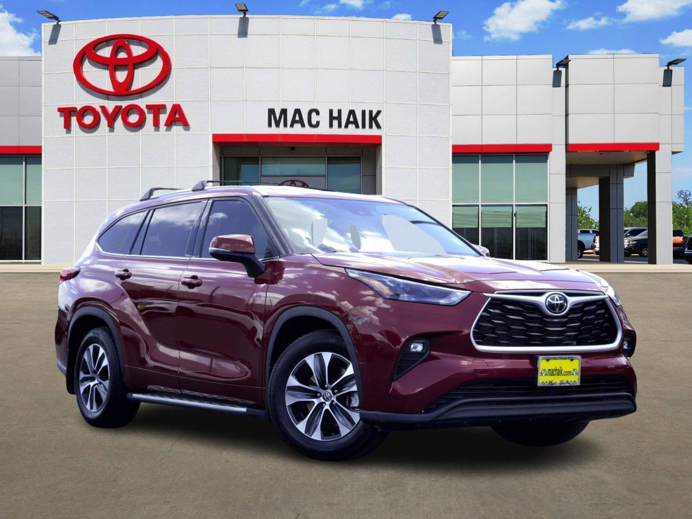 2022 Toyota Highlander XLE — SUV — 61,193 mi — League City, TX